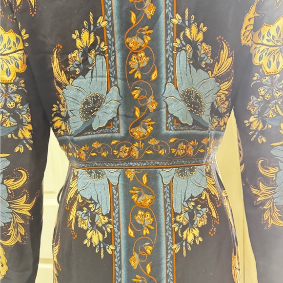 FARM Rio Blossom Tapestry Black Midi Dress Women Size S(MSRP$260 - Picture 9 of 16